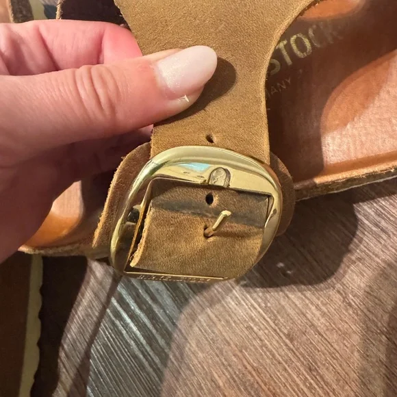 EUC Birkenstock Gizeh Big Buckle 36 - Picture 9 of 12